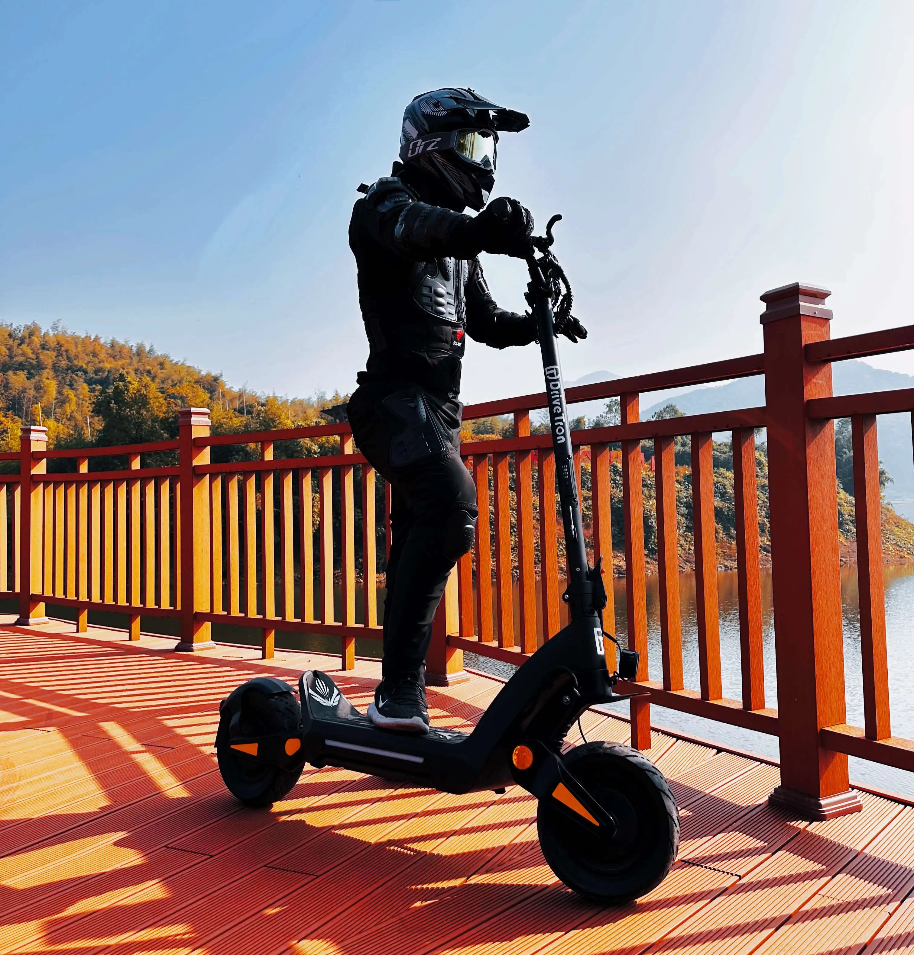Hydraulic Suspension Dual Motor Foldable Electric Scooter